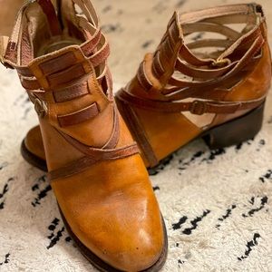 Freebird Stair bootie